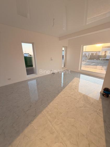 Comuna Berceni - Casa 4 Camere | 3 Bai | 500 mp Teren