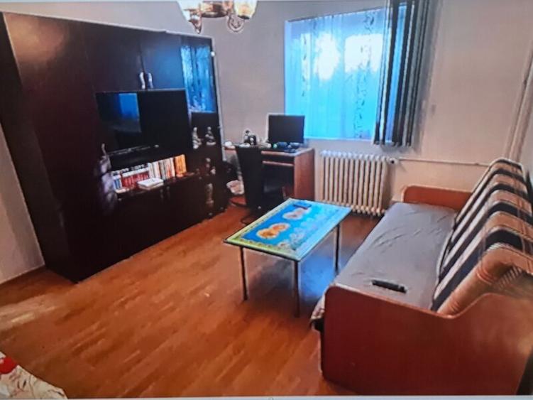 B-dul Brancoveanu Apartament 2 camere Gata de Mutare
