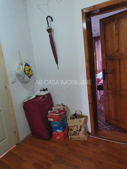 2 apartamente, în casă cu 6 ap, P+E+M, 2000, zona Mircea cel Bătrân, comision 0% - 18