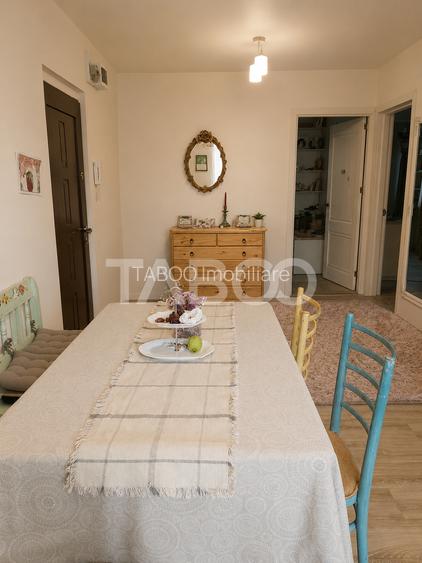 Apartament 3 camere de vanzare mobilat in Manastur zona Negoiu etaj 3 - 2