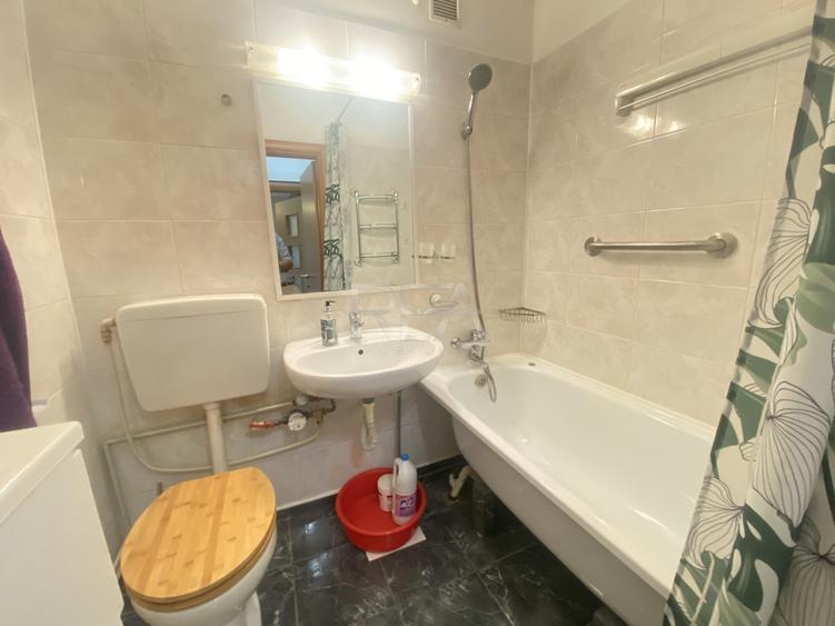 3 camere-centrală proprie-loc de parcare- Brâncoveanu