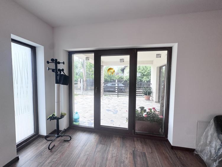 Spatiu Birouri - Parter 4 camere + Terasa 28mp - Otopeni Odaile