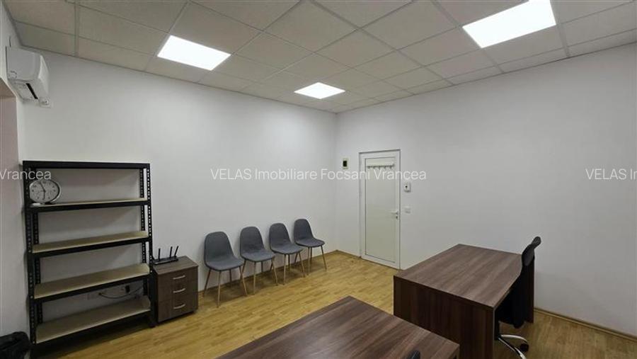 Inchiriez birou mobilat, zonă centrală - 2