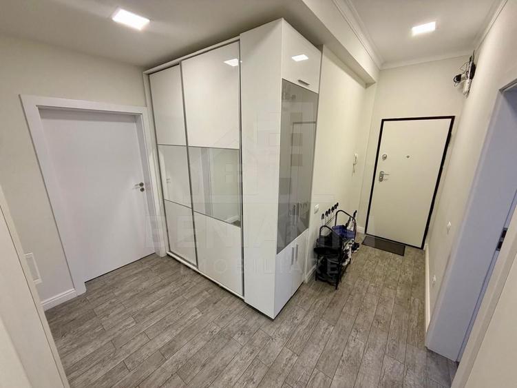 Apartament decomandat deosebit 3 camere 2 bai bloc 2020 cu parcare