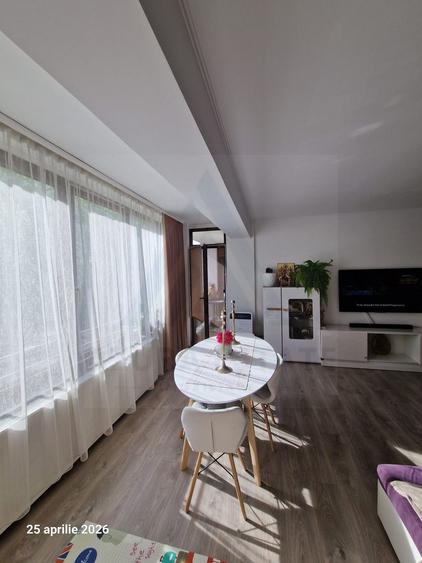 Apartament modern 3 camere 80 mp utili etaj 1 zona Doamna Stanca