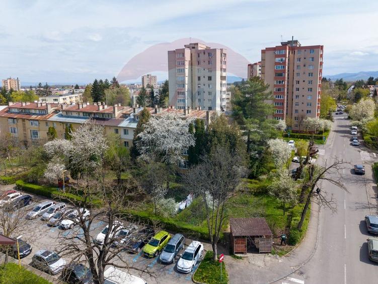 Apartament 3 camere - Ștefan cel Mare si Sfant