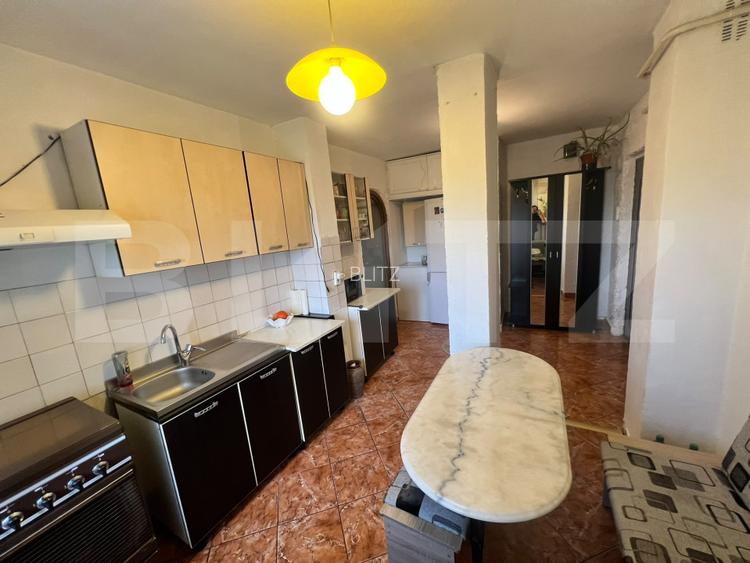 Apartament 3 camere, 64.50 mp, zona Bld Decebal - 5