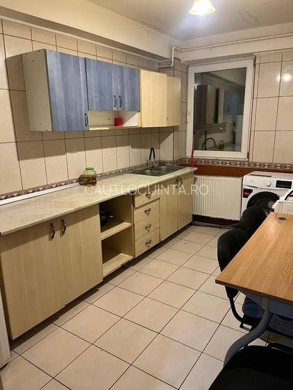 Apartament 3 camere | Giulești | Centrală proprie | Ideal pentru muncitori
