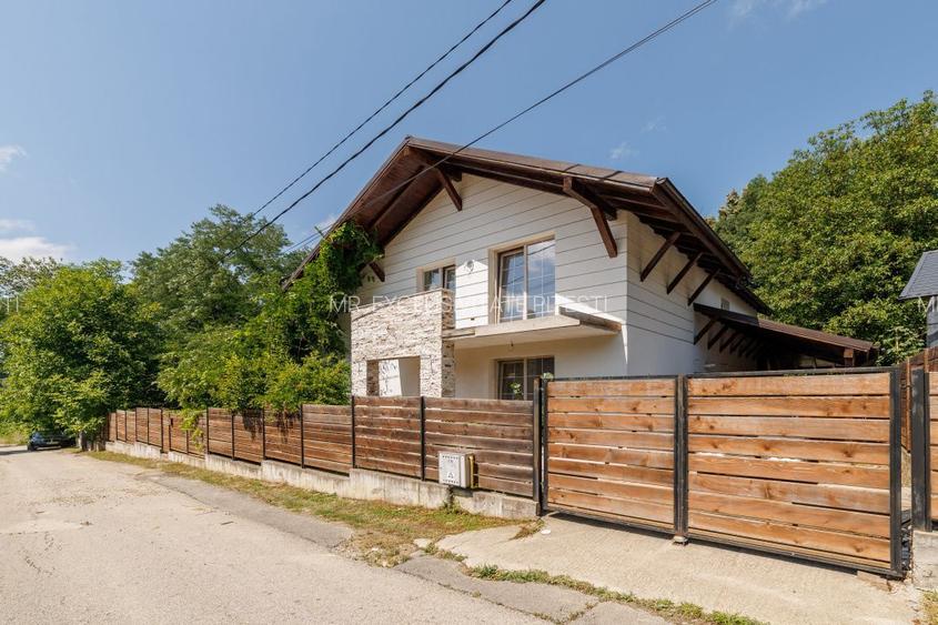 Casa deosebita in Bascov, Valea Ursului. AG - 9