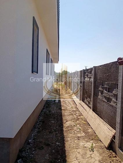 Duplex nou 101 mp, 3 dormitoare, teren 378 mp – Moșnița Nouă