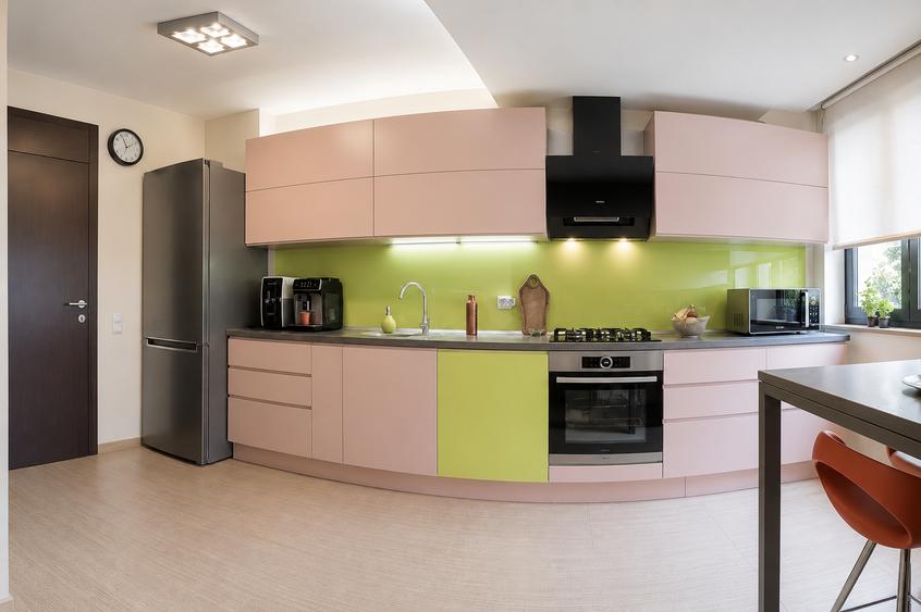 Apartament premium cu gradina privata 180 mp utili piscina zona Padurea Baneasa