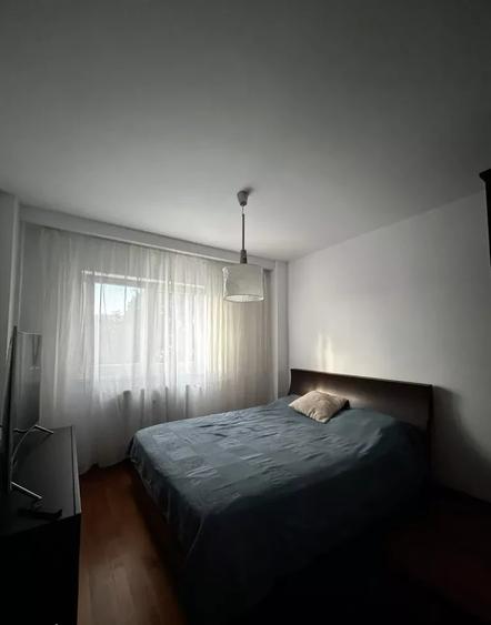 Piața Muncii - Metrou 2 Min - 2 Camere - Etaj 3 - Disponibilitate Imediată