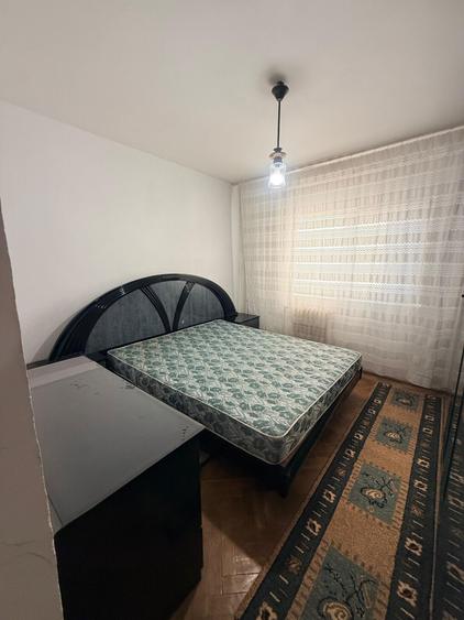 APARTAMENT CU 2 CAMERE DECOMANDAT, CENTRAL, RAPA GALBENA
