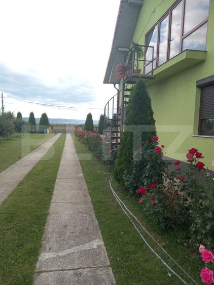 Casă individuală - Teren 9.300 mp - Finisată/Mobilată - Vadu Moldovei