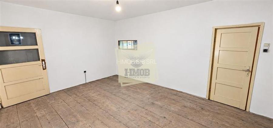 Casa saseasca cu potential remarcabil in Cisnadioara - 16