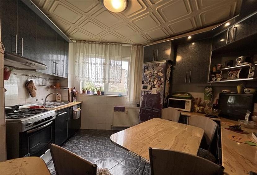 Apartament luminos cu priveliste frumoasa - 4 camere - Onisifor Ghibu