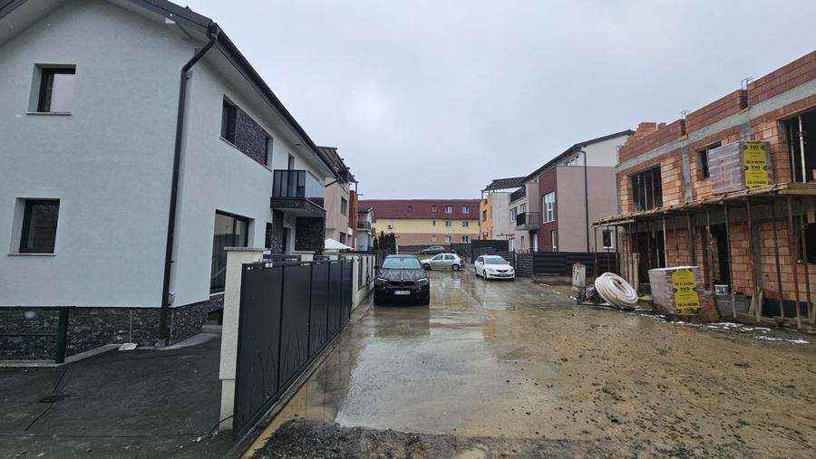 Spatiu de birou, 60mp, 2 camere, 3 parcari, Campului