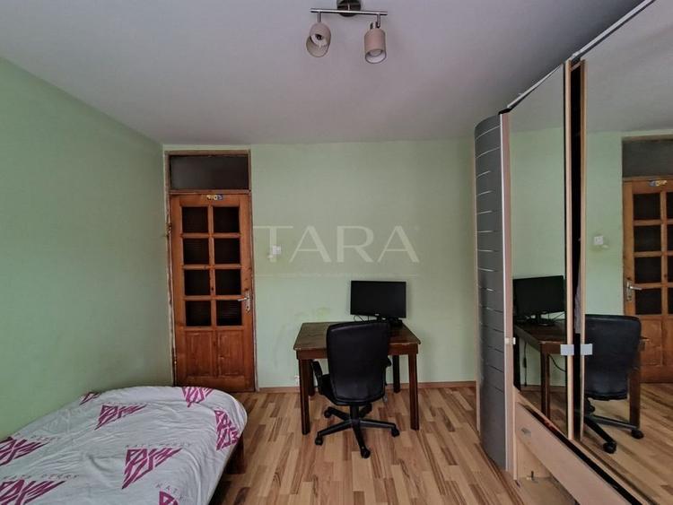 3 camere decomandate, parter înalt, zonă Kaufland Mănăștur.