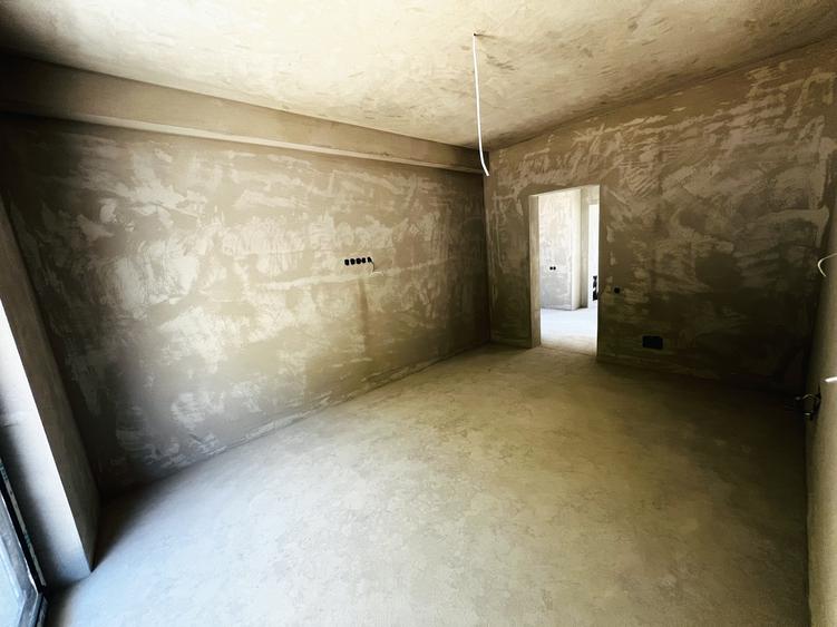 Casa individuala , 146 mp utili , 400 mp teren liber , in zona Tauti