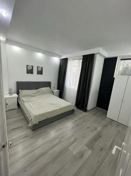 Închiriere Apartament 2 camere în Vila Anvelopata Cismigiu cu Centrala