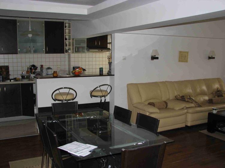 Apartament 2 Camere | Bld. Unirii-Piata Alba Iulia | Bloc 2005