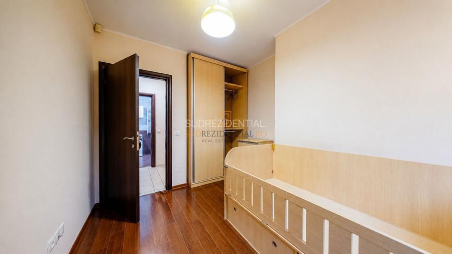 Apartament 3 camere, complet mobilat, decomandat, etaj intermediar - 17