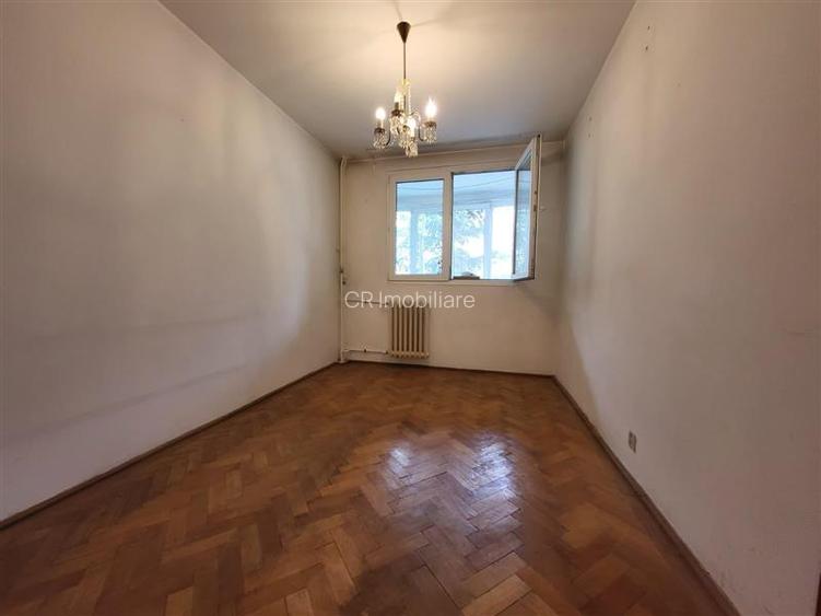 Apartament de 4 camere metrou Nicolae Grigorescu parc A.I.Cuza - 4