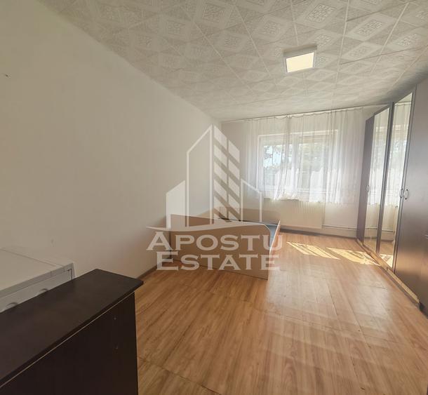 Garsoniera de vanzare, etaj intermediar, Aradului, Timisoara