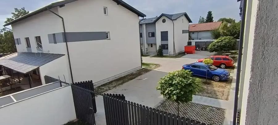Casa 4 Camere Voluntari Mutare Imediata 2 locuri parcare Merita Vazut