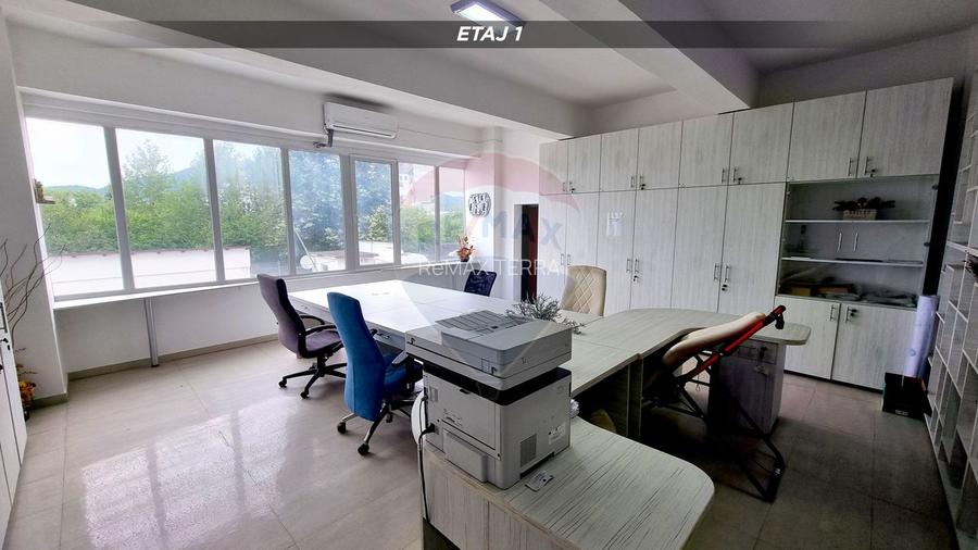 Clădire mixtă de vânzare, 1.055 MC, teren 350 mp str. Fabricii BM - 39