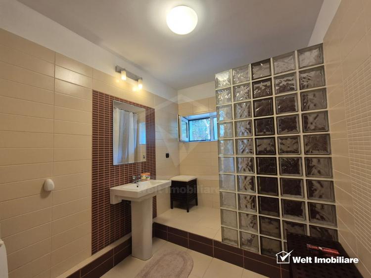 Casa individuala, garaj, 3 parcari, 210mp, gradina, Dambul Rotund