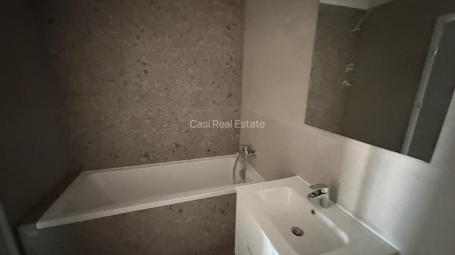 Apartament 2 camere -loc de parcare gratuit  23 August langa Lidl-gata de mutat - 21