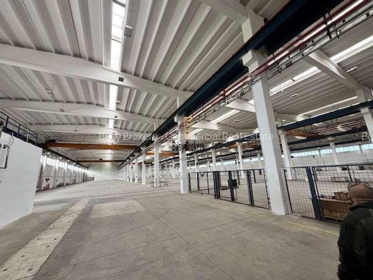 Spatiu Industrial - 5000 mp - Productie - Depozitare - Distributie - 3
