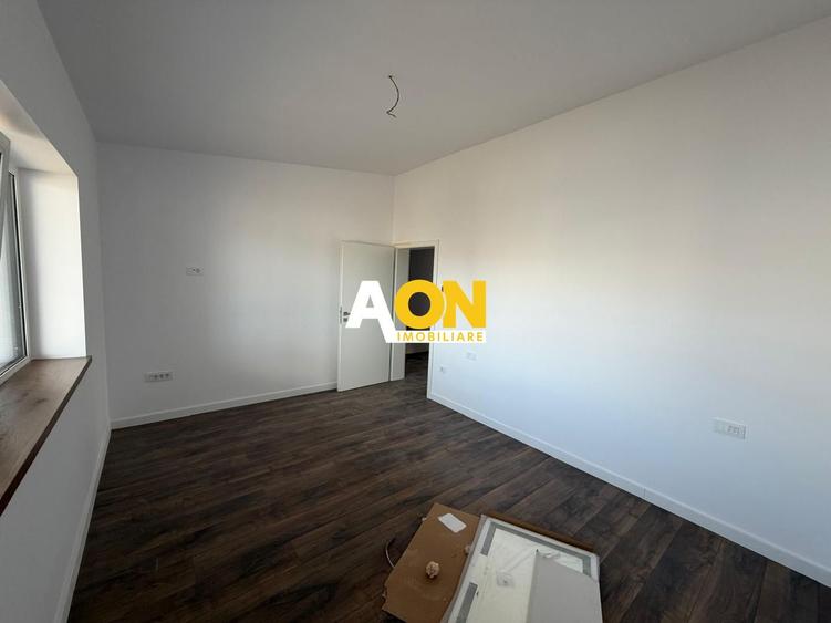 1/2 Duplex 4 Camere, 3 Bai, 2 Balcoane, 431mp Teren