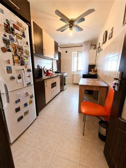 Apartament 2 camere decomandat Astra Carpatilor