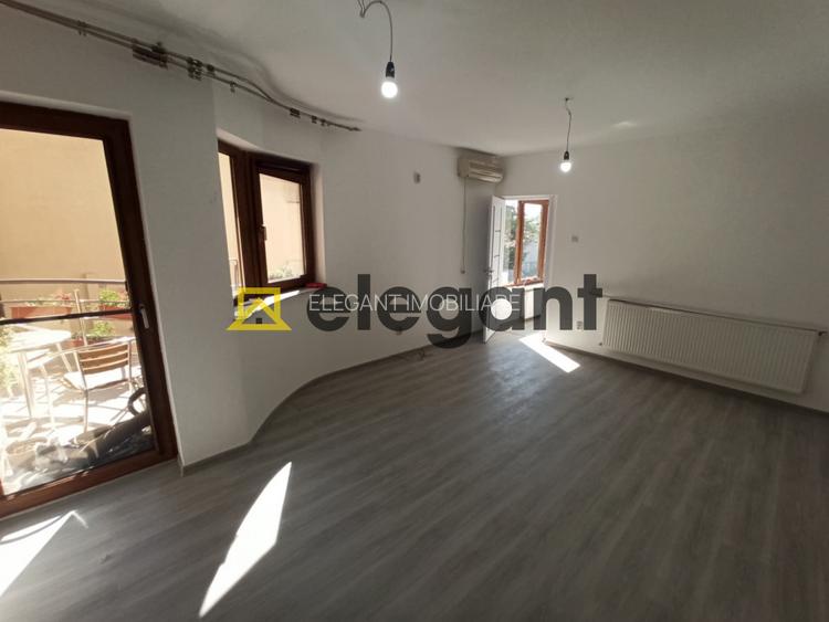 Deosebit! Duplex, 5 camere, D+P+E, 120 mp, S.I.F. - 10