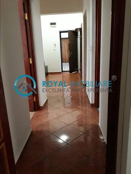 Royal Imobiliare-Vanzare Vila Zona Rudului