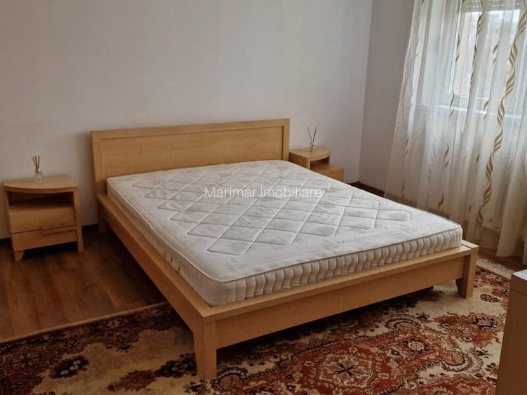 Dorobanti, I.N.G, Rovere Mobili, stradal - 2