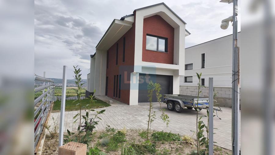 Comision 0! Vanzare casa individuala in cartierul Sopor