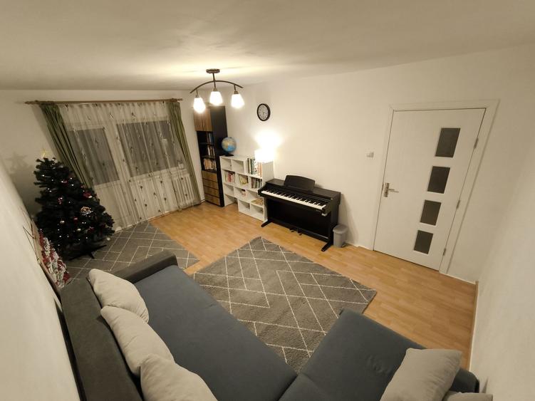 Apartament 3 camere decomandate, etaj 1, in Zorilor, zona Pasteur