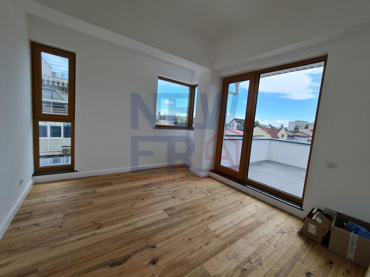 Apartament 4 camere cu terasa 50 mp, bloc boutique in zona Domenii
