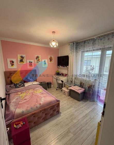 Duplex, terasa, 3 dormitoare, zona Urusagului Floresti