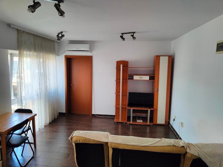 Vand apartament 40mp ideal investitie