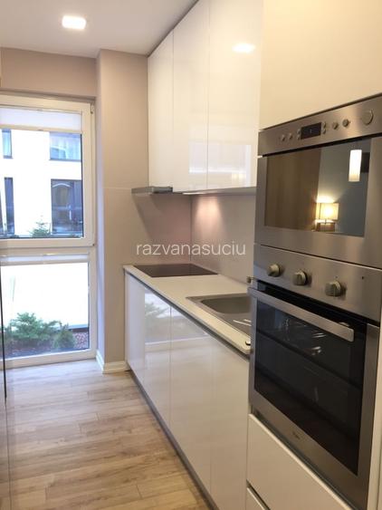 Apt 3 camere, complex Platinia Mall - 10