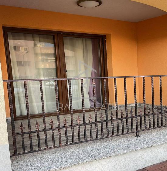 Apartament 2 camere, 2 balcoane, parcare, zona Bună Ziua