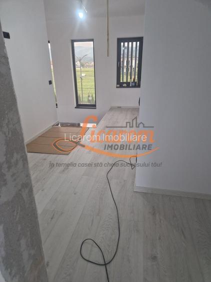 Vila individuala Cristian P+E, 4 camere,"La cheie" teren 511 mp. - 18