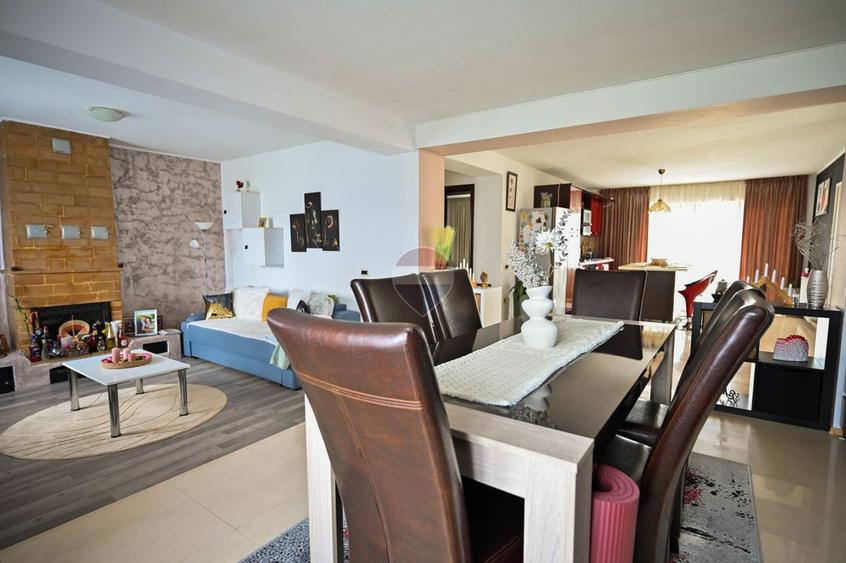 Casa Podu Oltului - Harman | 200 mp utili + 1000 teren | Comision 0%