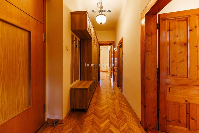 Apartament cu terasă și boxă, în Palatul Adolf Hanecker | Mal Bega - 35