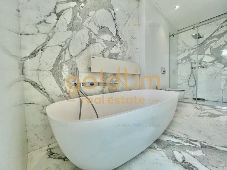 UNIQUE/ONE FLOOR/UXURY DESIGN/TERRACE 100 SQM/2 UNDERGROUND PARKING (+TVA)