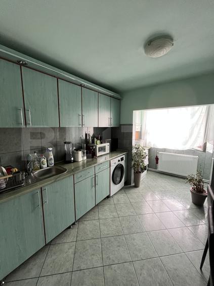 Apartament 2 dormitoare, 57 mp, etaj 3, complet mobilat, zona Big